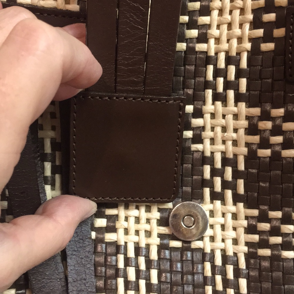 -“PANCANI” All Leather Purse - Picture 6 of 9
